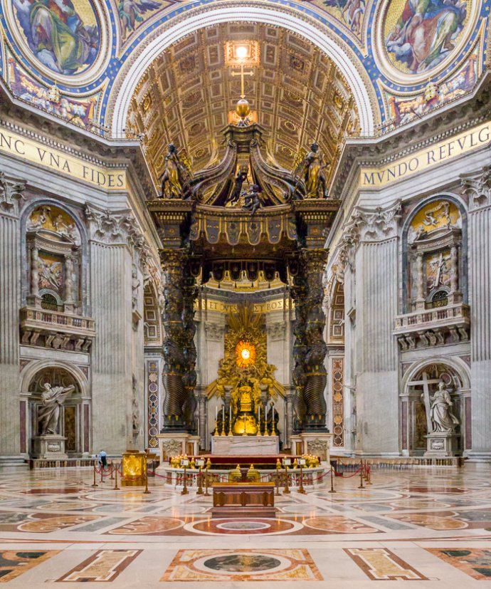 Baldacchino di San Pietro - Vatican City, Italy
